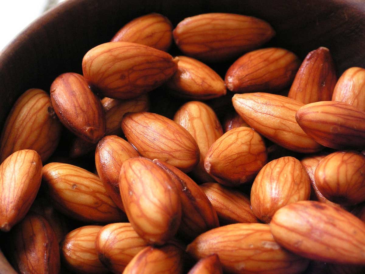 almonds.1200x900@89.KB_